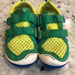 Kids plae shoes- 13.5